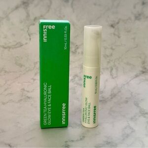 Innisfree Green Tea Hyaluronic Glow Eye & Face Ball
